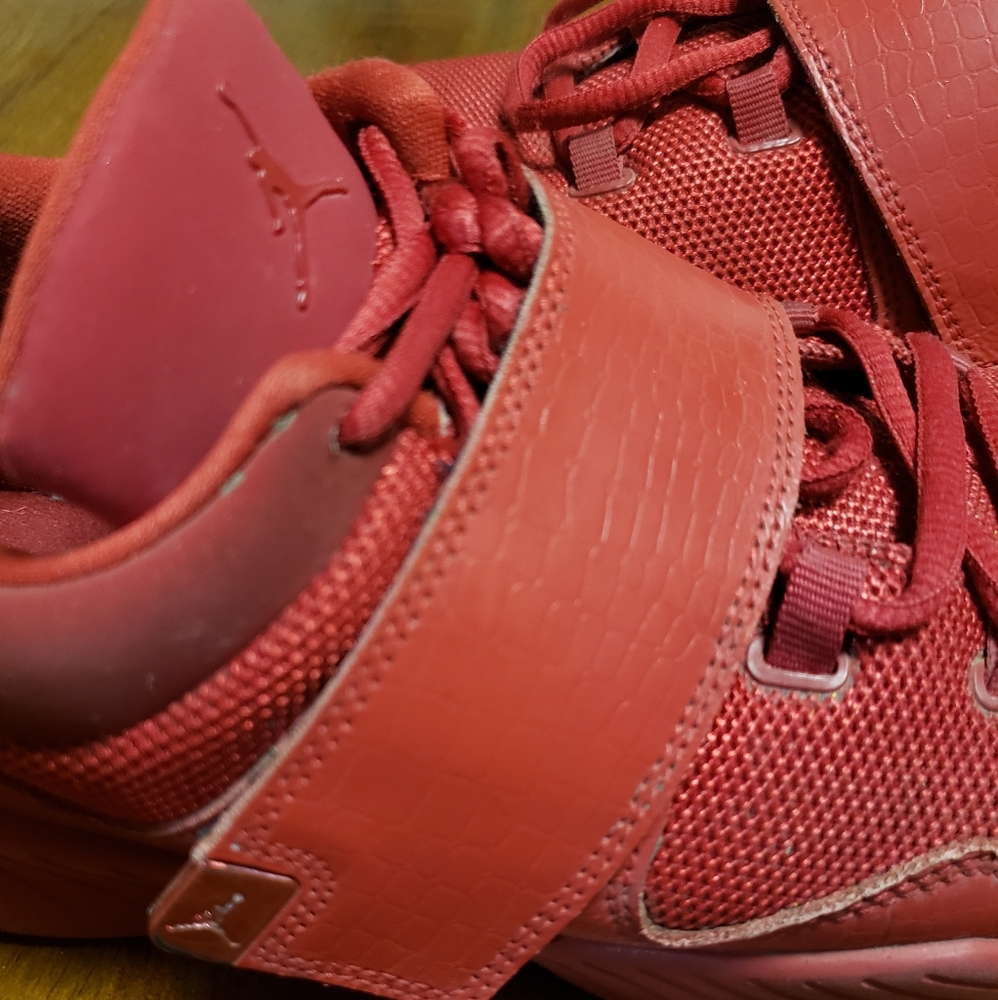 Men Jordans - Picture 4 of 4